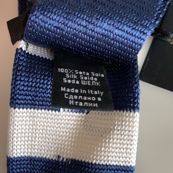 BNWT Hugo boss tie - Picture 5 of 5